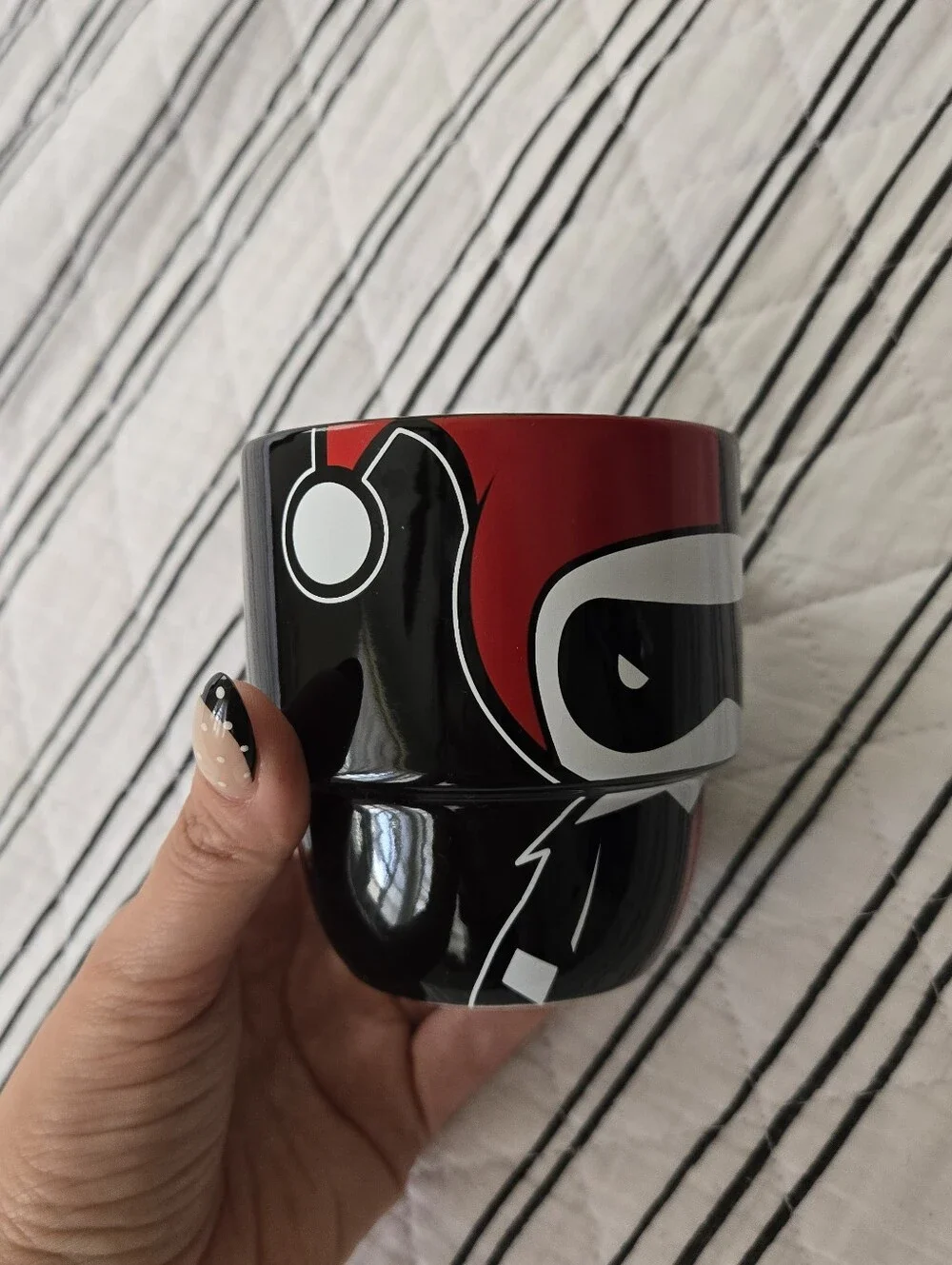 DC Comics Harley Quinn Stackable Mug Cup Six Flags - Picture 3 of 6